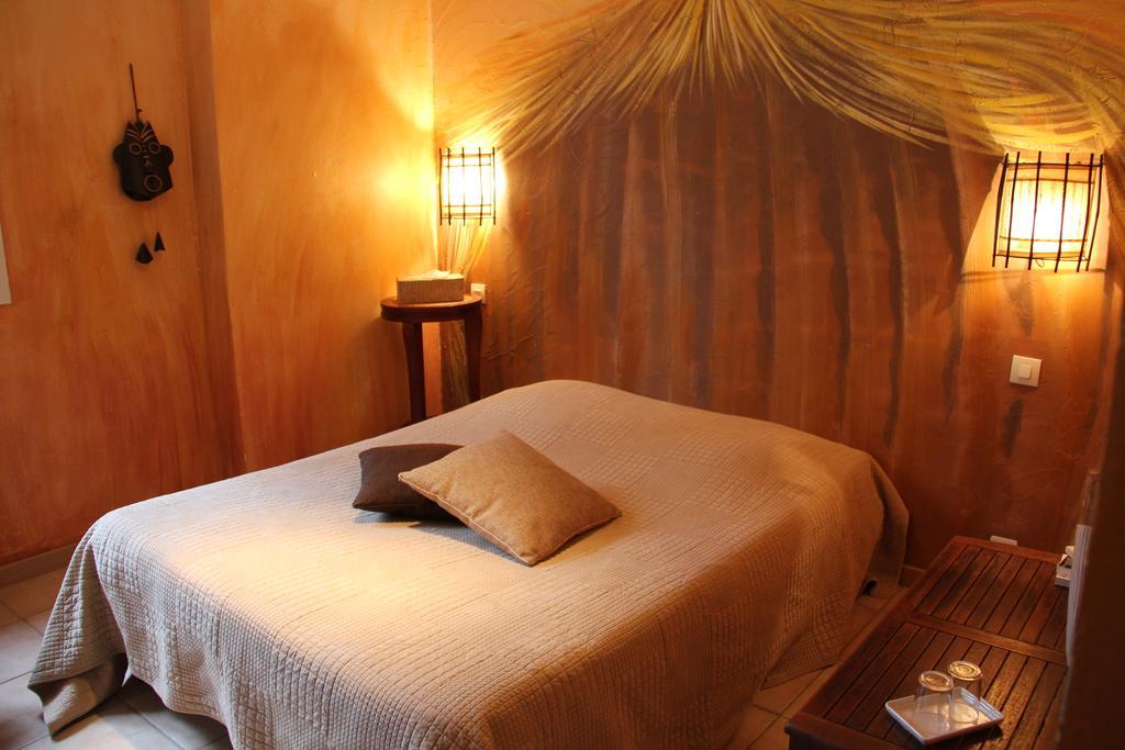 Chambres D'Hotes Domaine De Compostelle Casteide-Candau Buitenkant foto