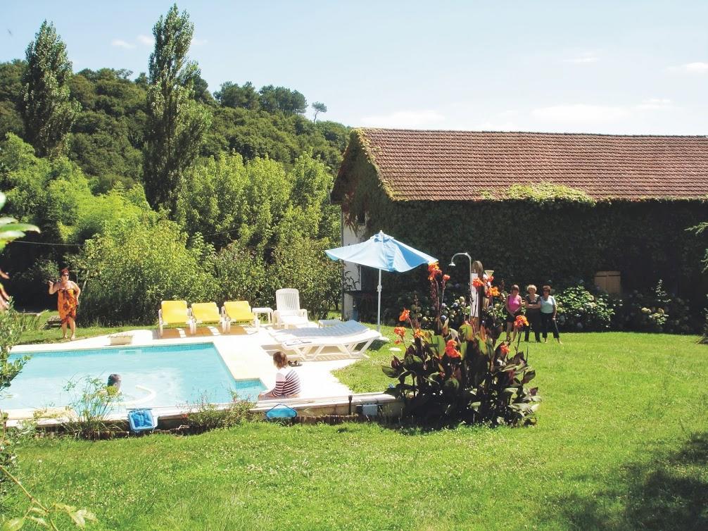 Chambres D'Hotes Domaine De Compostelle Casteide-Candau Buitenkant foto