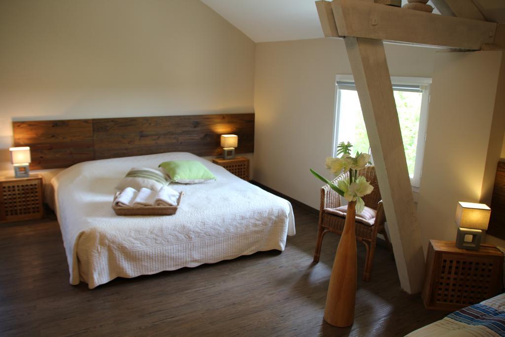 Chambres D'Hotes Domaine De Compostelle Casteide-Candau Buitenkant foto